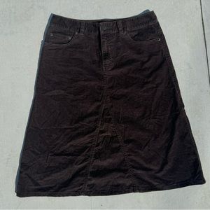 brown structured midi skirt!